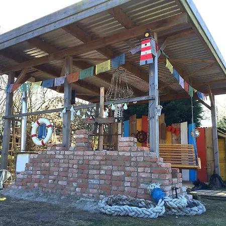 Hues Sanskiin *brombelbei* Апартаменты Suddorf