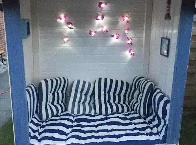 Hues Sanskiin *brombelbei* *